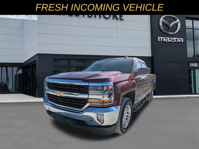 Used 2017 Chevrolet Silverado 1500 LT w/ All Star Edition AWD/4WD image 7