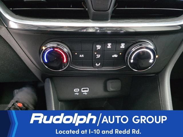 Used 2025 Buick Encore GX Preferred FWD image 21