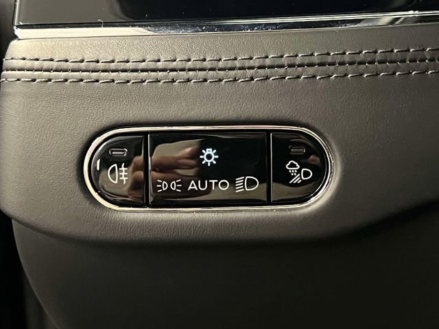 Used 2020 Bentley Continental GT image 19