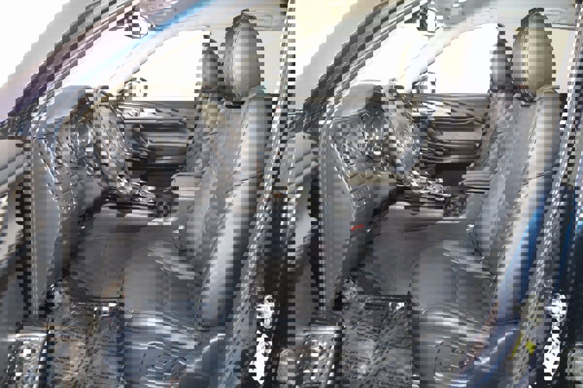 Used 2022 MAZDA CX-9 Touring image 11