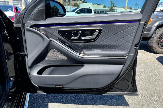 Certified 2025 Mercedes-Benz S 580 4MATIC Sedan image 19