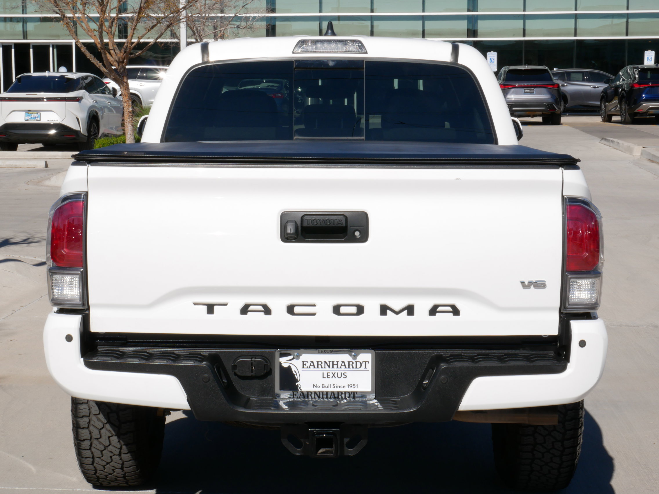Used 2021 Toyota Tacoma TRD Off-Road w/ Technology Package image 7