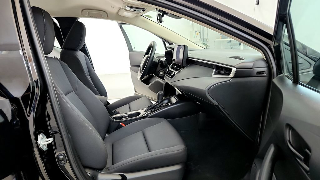 Certified 2024 Toyota Corolla LE FWD image 17