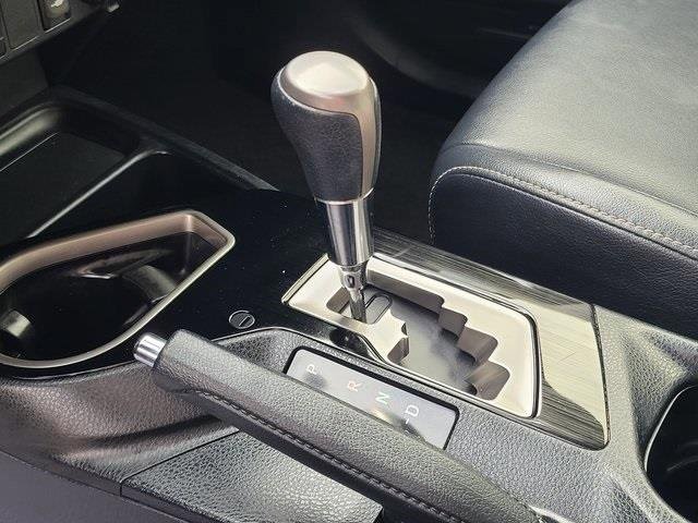 Used 2018 Toyota RAV4 Limited image 8