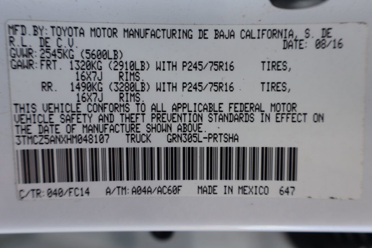 Used 2017 Toyota Tacoma SR5 w/ Tow Package image 46