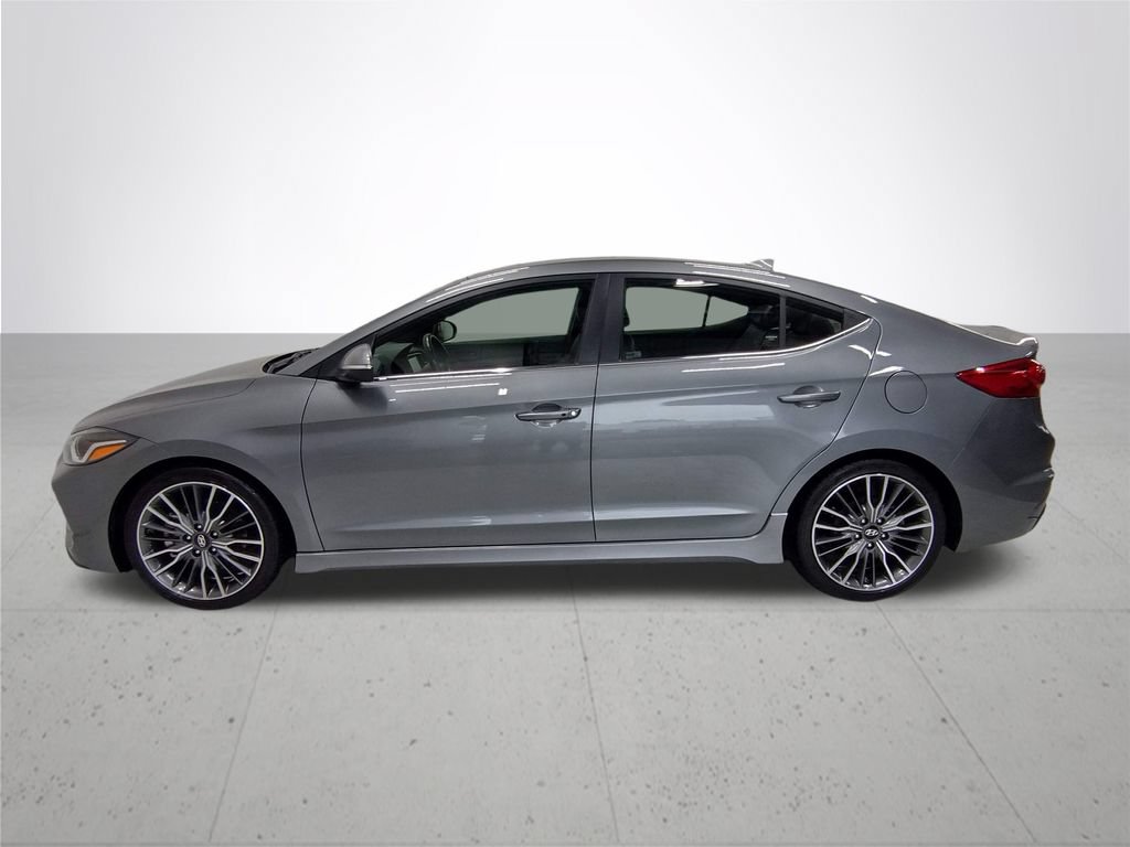 Used 2018 Hyundai Elantra Sport w/ Sport Premium Package 03 FWD image 11