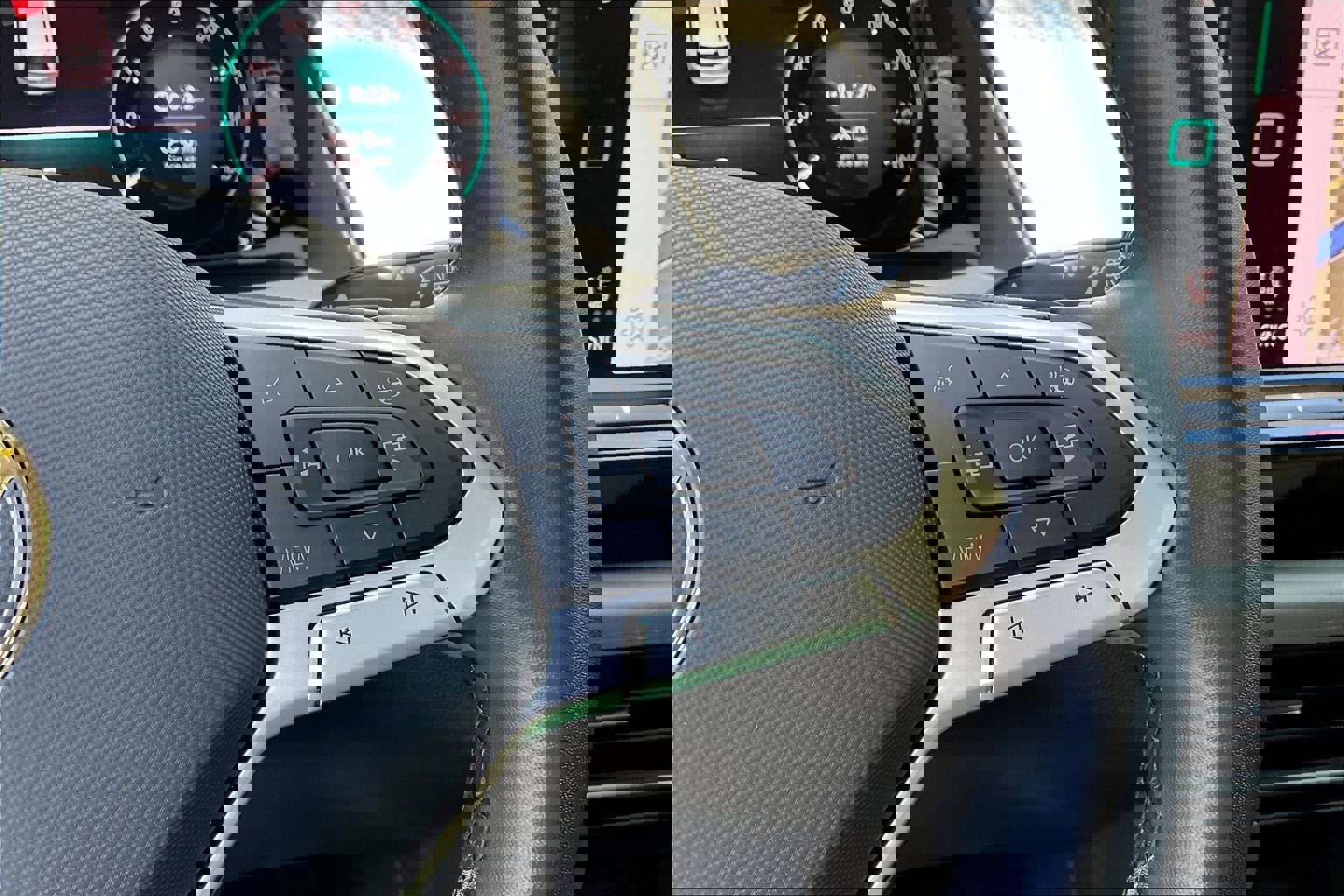 Used 2024 Volkswagen Atlas Peak Edition SEL image 19