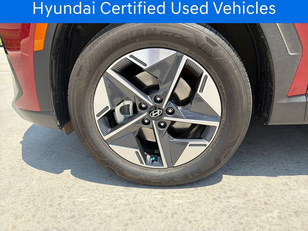 Certified 2025 Hyundai Tucson SEL AWD/4WD image 28