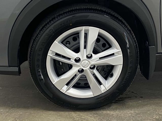 New 2025 Nissan Kicks Play S image 8