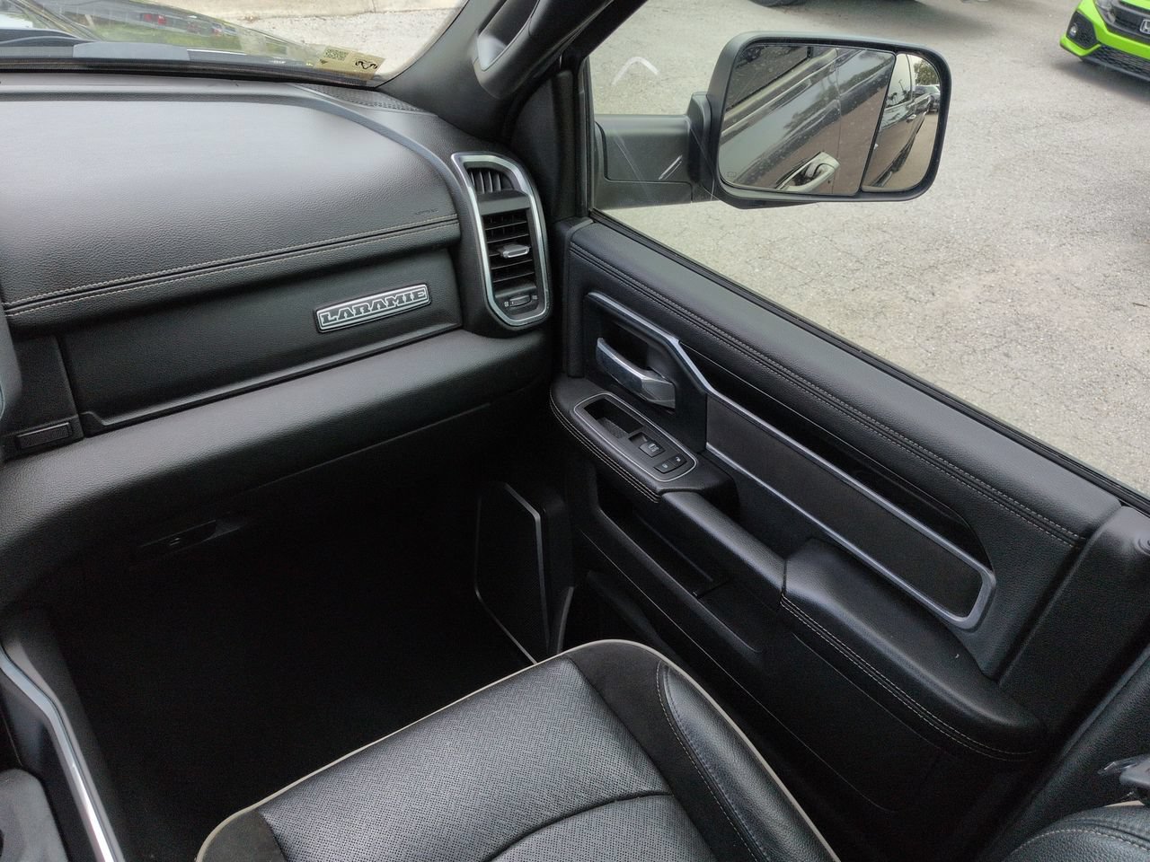 Used 2022 RAM 2500 Laramie w/ Night Edition AWD/4WD image 16