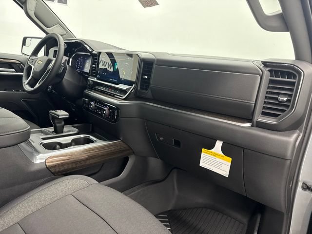 New 2026 Chevrolet Silverado 1500 LT w/ Z71 Off-Road Package AWD/4WD image 32