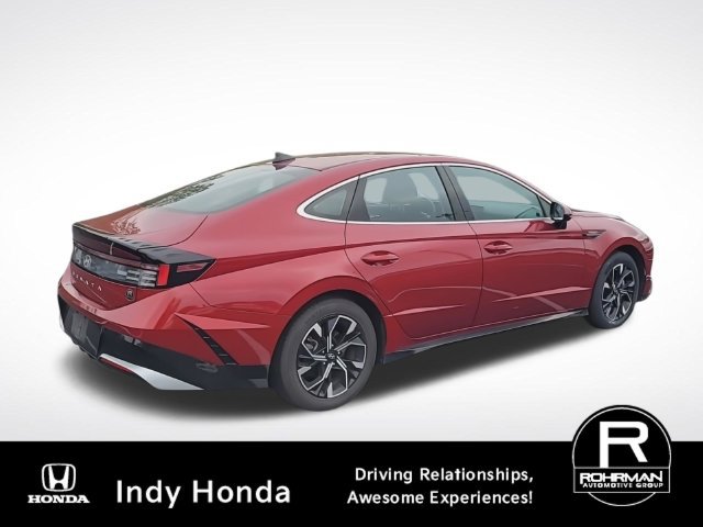 Used 2025 Hyundai Sonata SEL FWD image 9