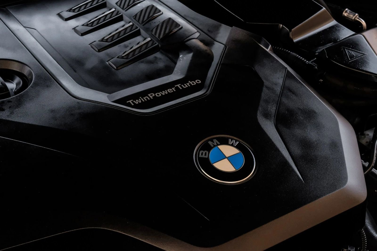 Used 2021 BMW 330i Sedan w/ Convenience Package image 55