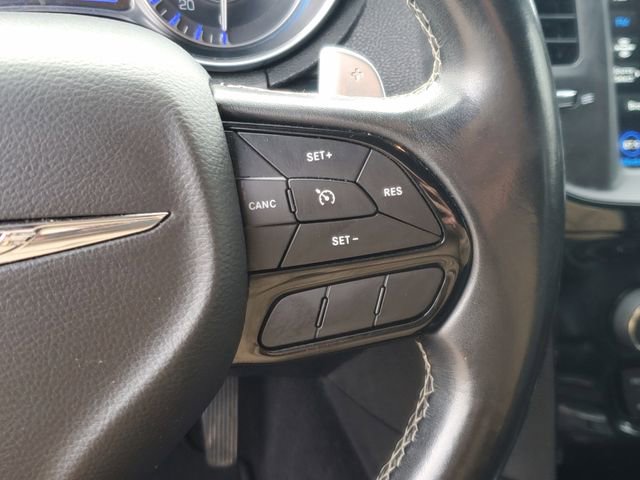Used 2022 Chrysler 300 S RWD image 22