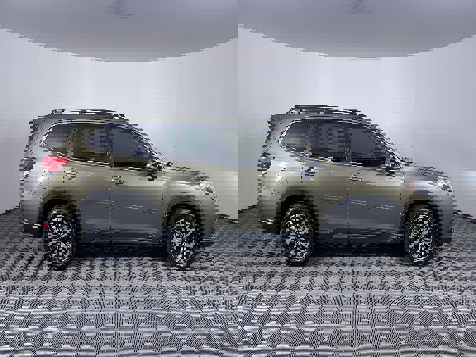 Certified 2023 Subaru Forester Limited image 10