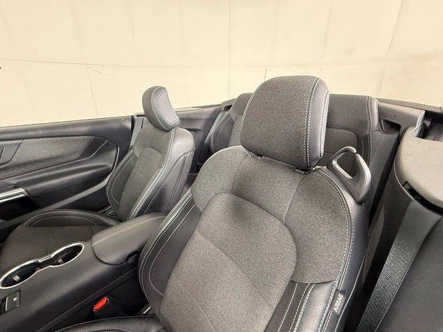 Used 2024 Ford Mustang Convertible RWD image 16