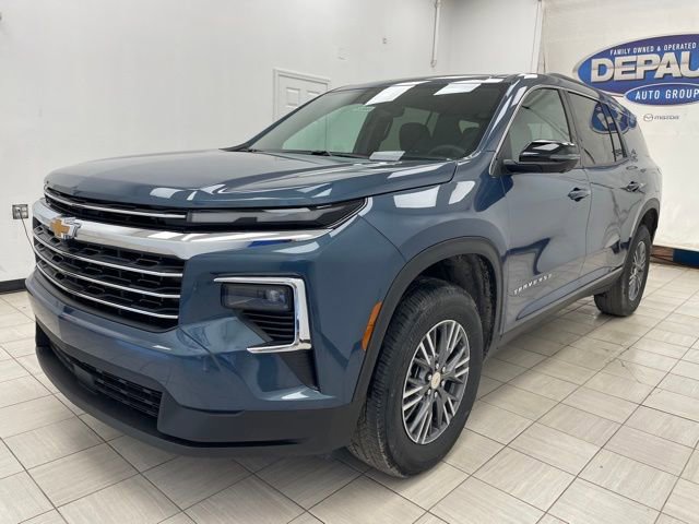 New 2026 Chevrolet Traverse LT w/ Driver Confidence Package AWD/4WD image 18