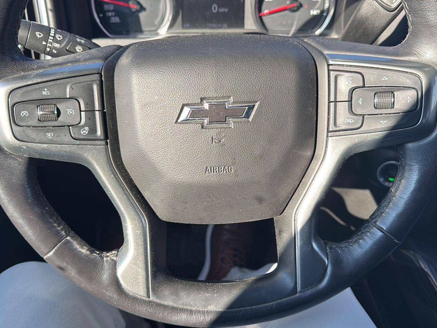 Used 2020 Chevrolet Silverado 1500 LT Trail Boss image 14