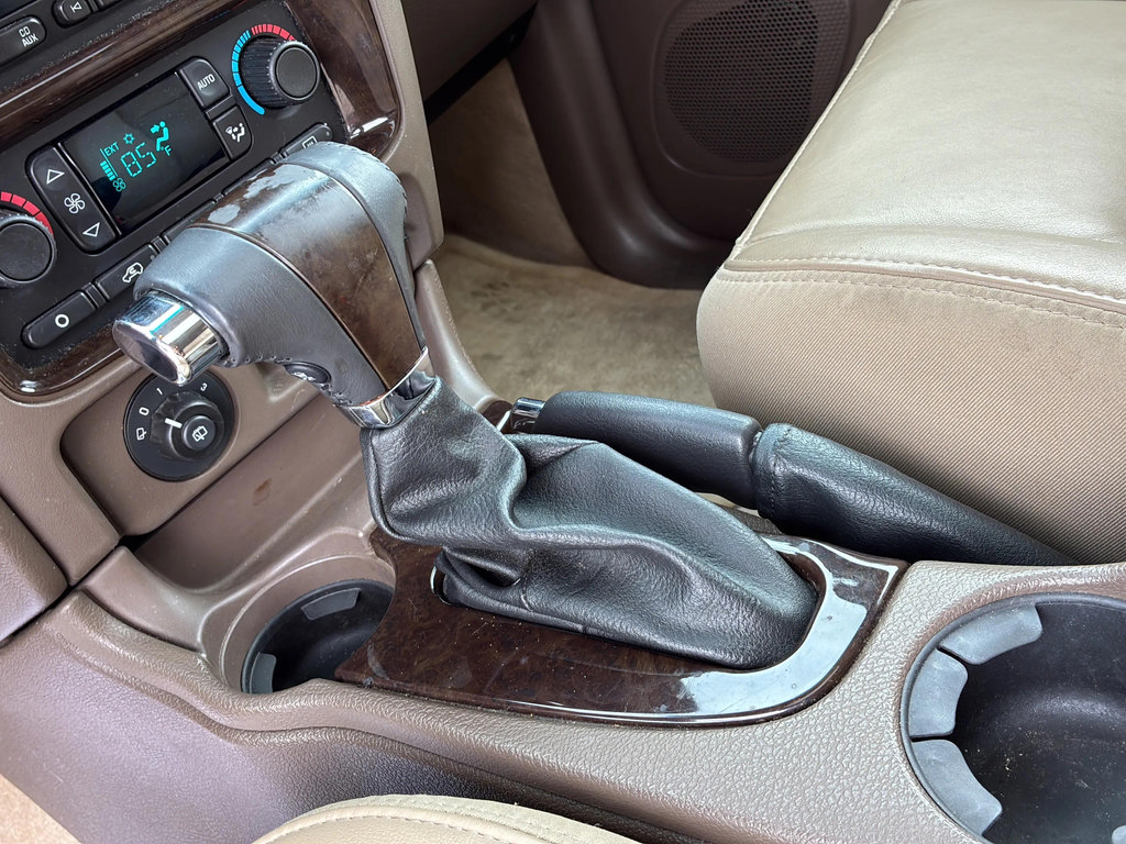 Used 2007 Buick Rainier CXL RWD image 21