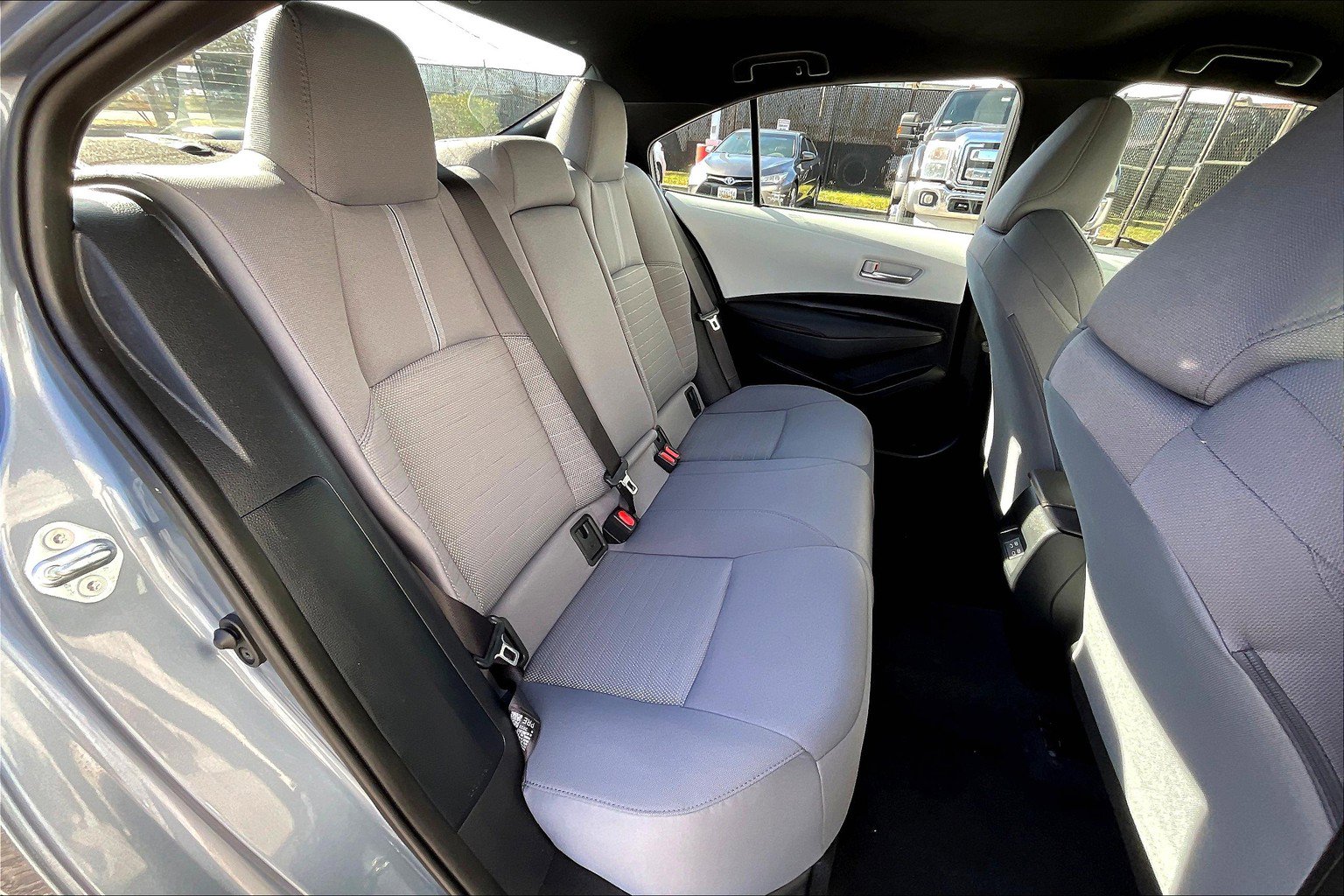 Used 2023 Toyota Corolla SE FWD image 31