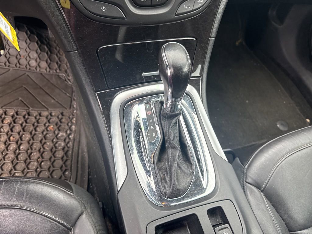 Used 2014 Buick Regal FWD image 14