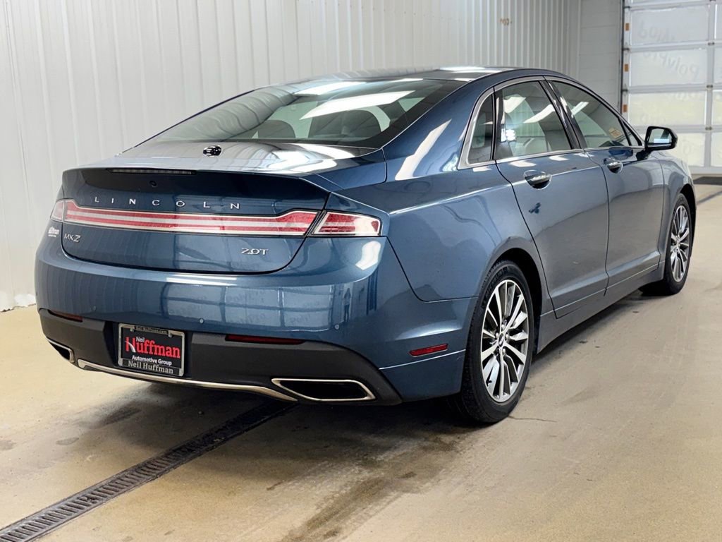 Used 2019 Lincoln MKZ Premiere image 5