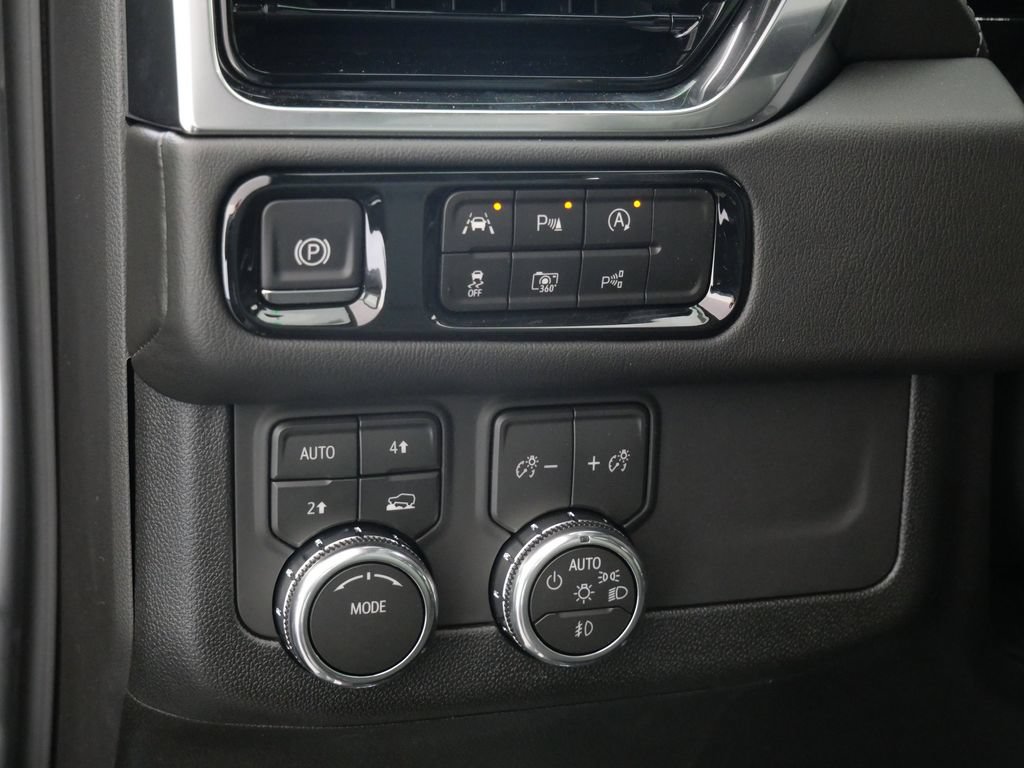 New 2026 GMC Yukon XL Denali w/ Sun & Power Step Package AWD/4WD image 19