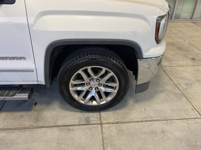 Used 2018 GMC Sierra 1500 SLT w/ SLT Premium Package image 16