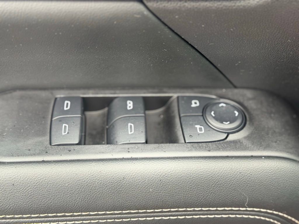 Certified 2025 GMC Terrain Elevation image 23