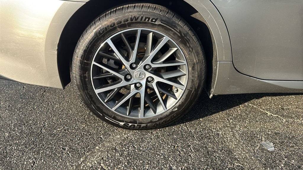Used 2017 Lexus ES 350 w/ Luxury Package FWD image 8