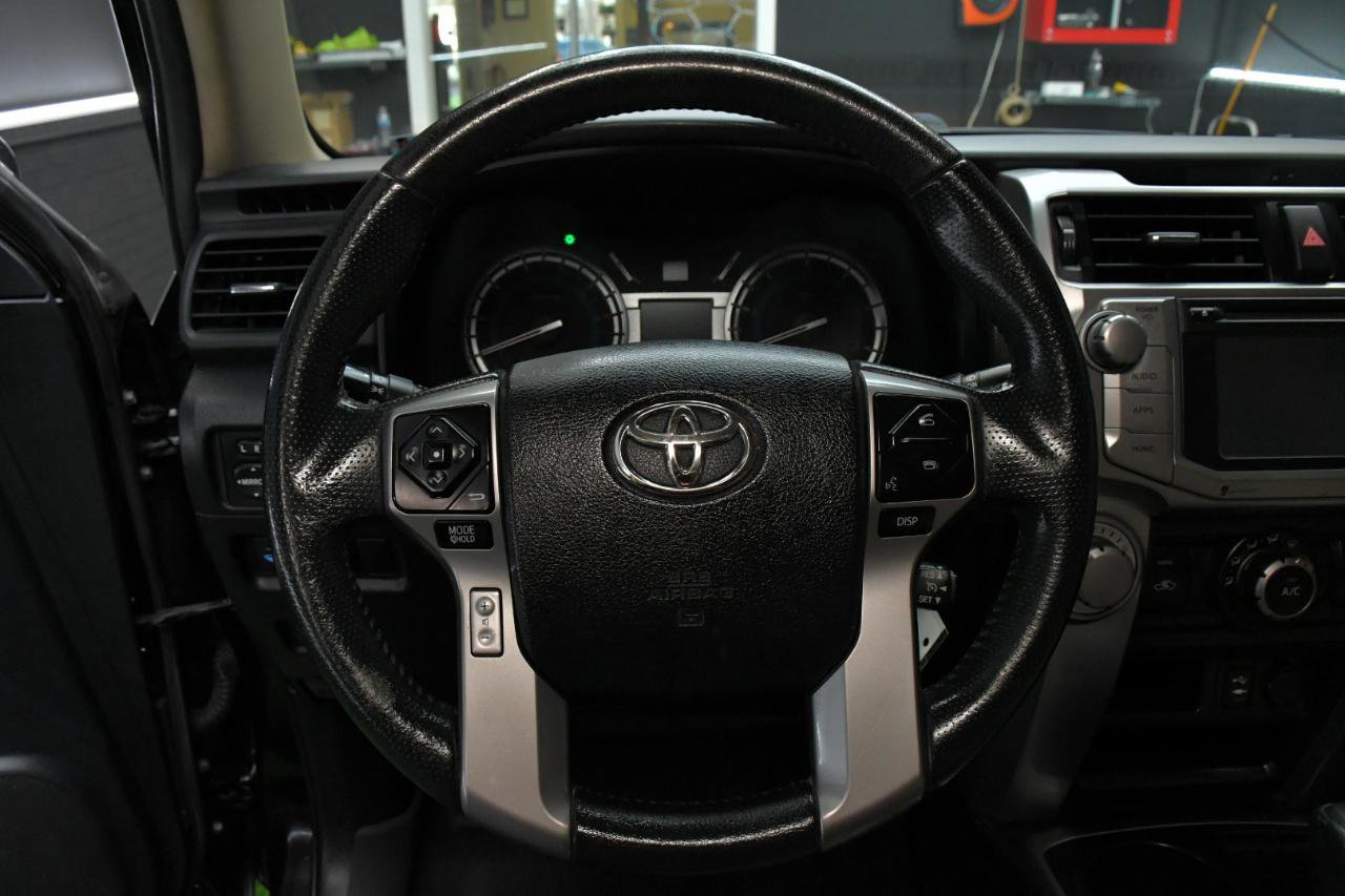 Used 2015 Toyota 4Runner SR5 image 16