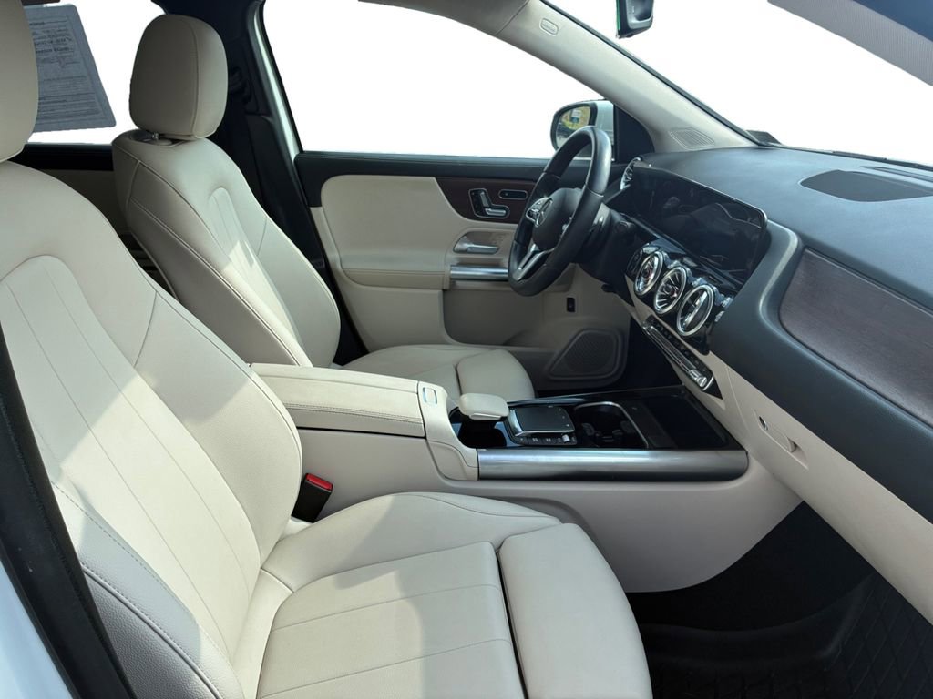 Used 2022 Mercedes-Benz GLA 250 4MATIC image 15