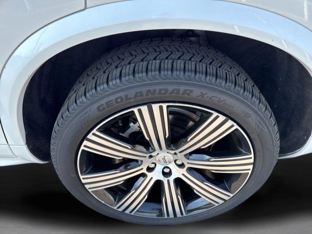 Used 2021 Volvo XC90 T6 Inscription w/ Climate Package image 21