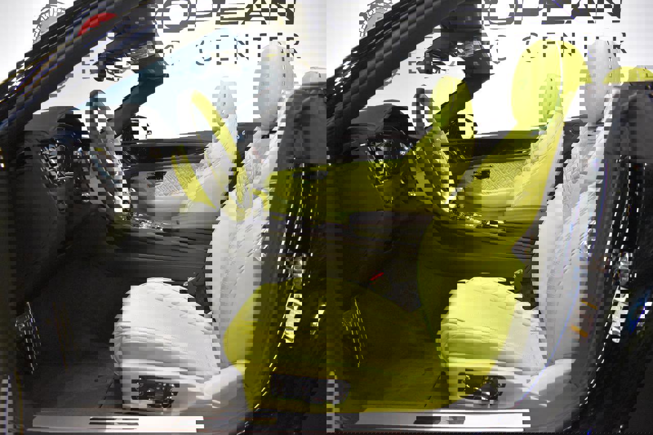 Used 2021 Bentley Continental GT image 16