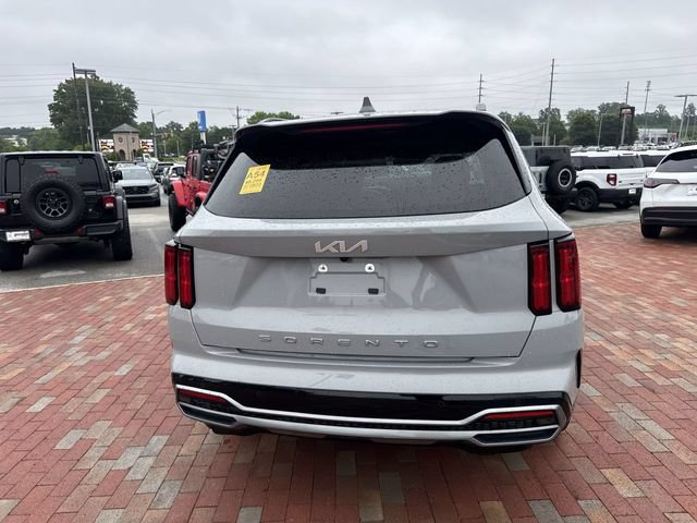 Used 2022 Kia Sorento SX FWD image 13