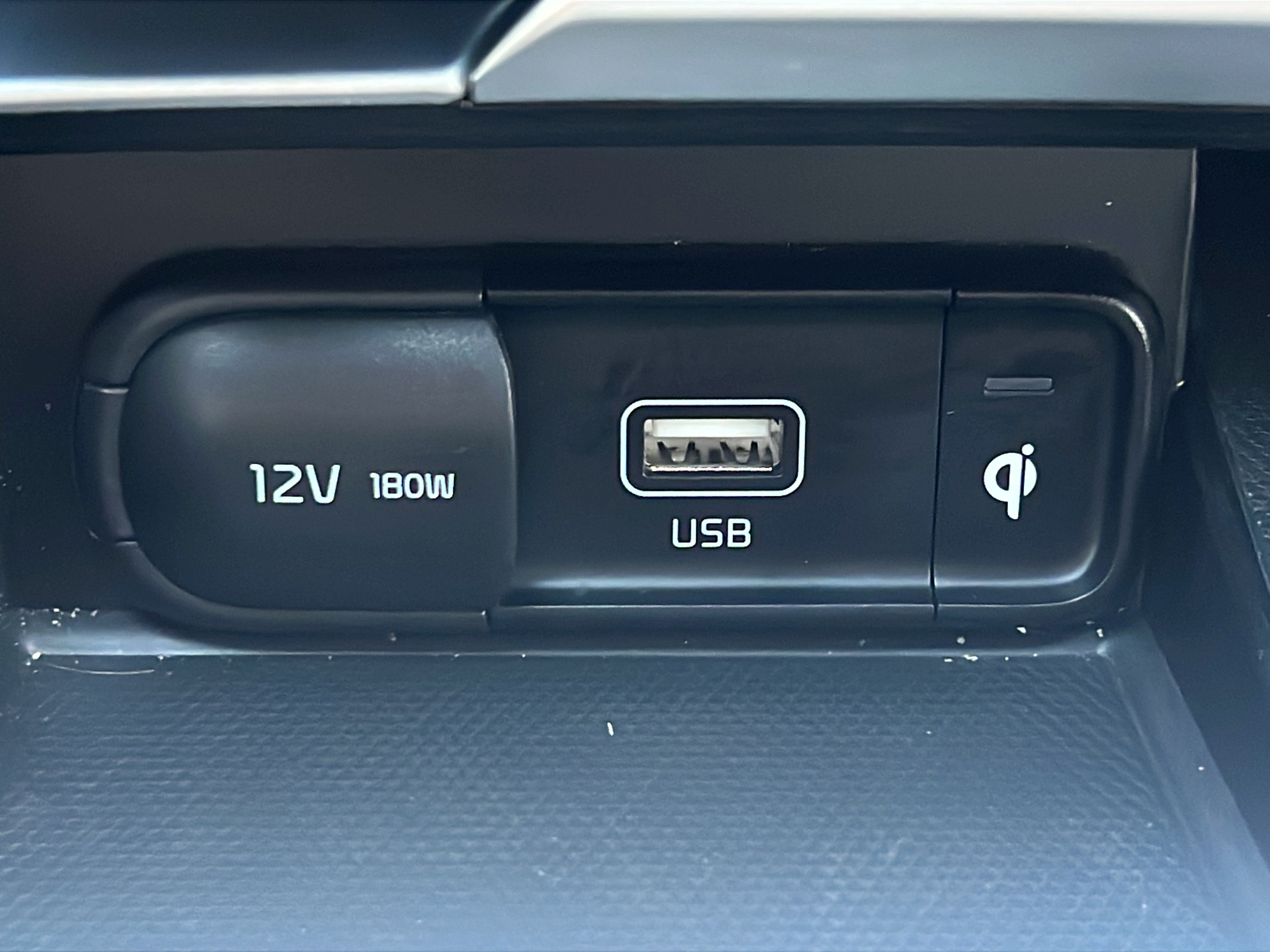 Used 2022 Kia Stinger GT2 RWD image 19