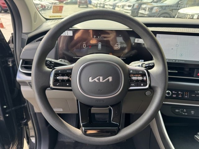 Certified 2025 Kia Carnival LX image 29