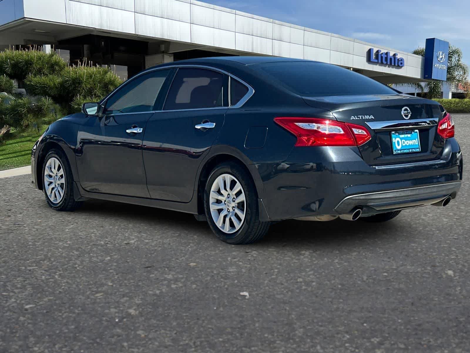 Used 2016 Nissan Altima 2.5 S w/ Power Driver Seat Package FWD image 7