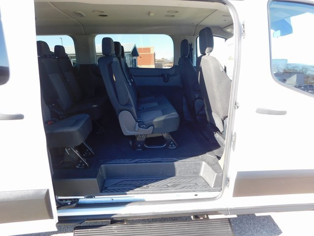 Used 2023 Ford Transit 350 XLT image 18