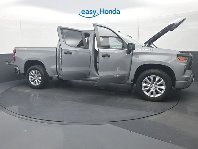 Used 2024 Chevrolet Silverado 1500 Custom image 34