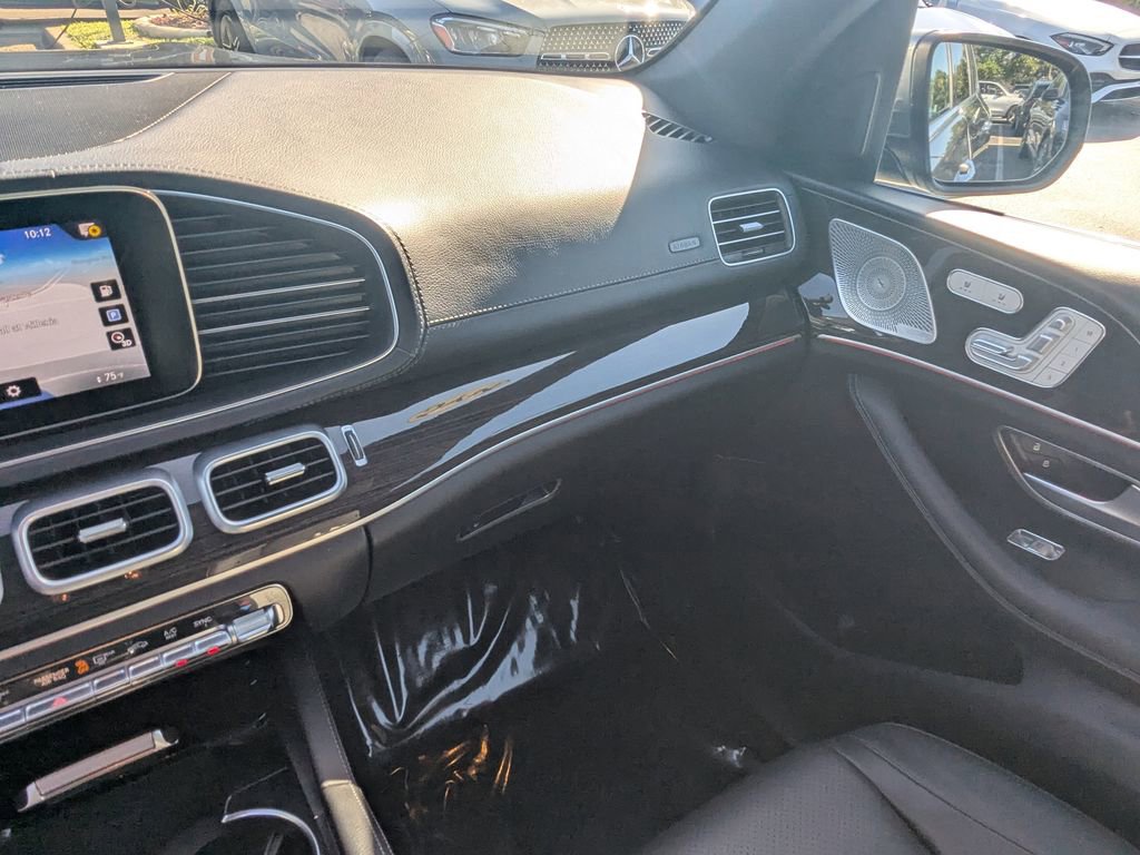 Certified 2023 Mercedes-Benz GLS 450 4MATIC image 3