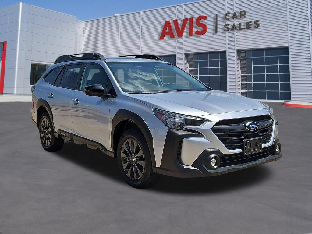 Used 2025 Subaru Outback Onyx Edition AWD/4WD image 3