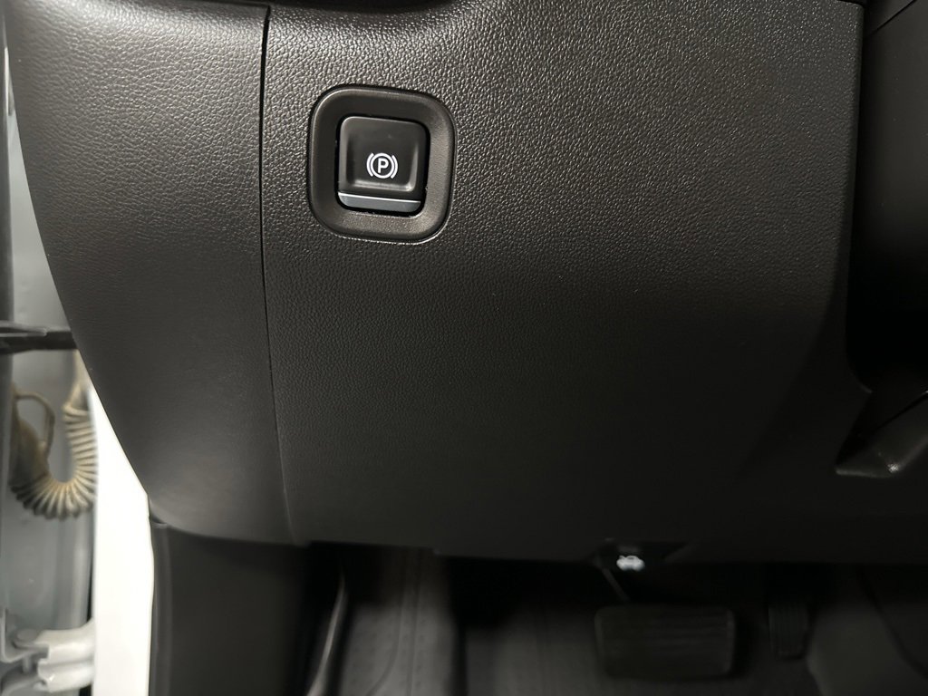 Used 2025 Chevrolet Silverado 1500 W/T w/ WT Value Package image 30