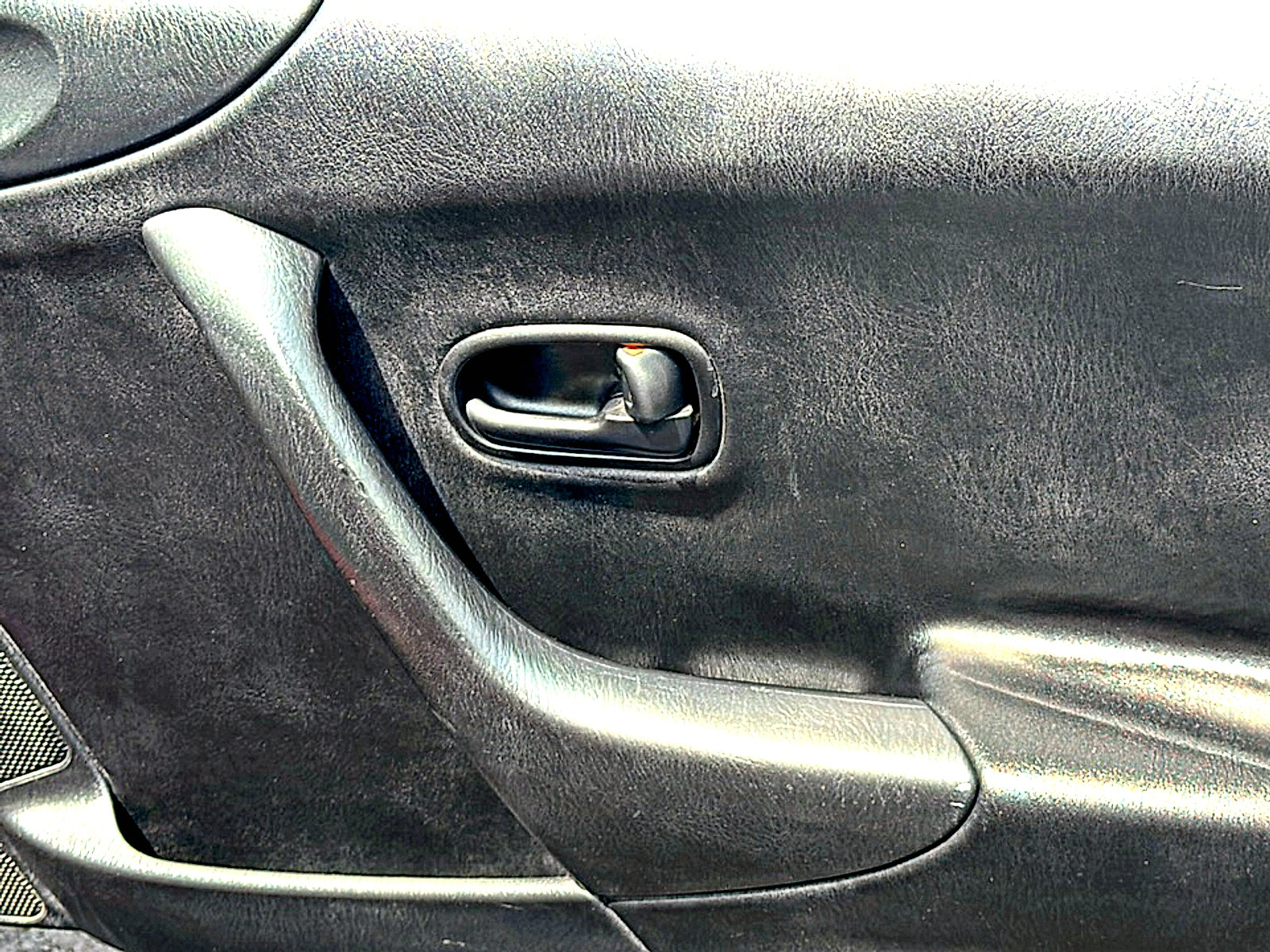 Used 1999 MAZDA MX-5 Miata Sport RWD image 20