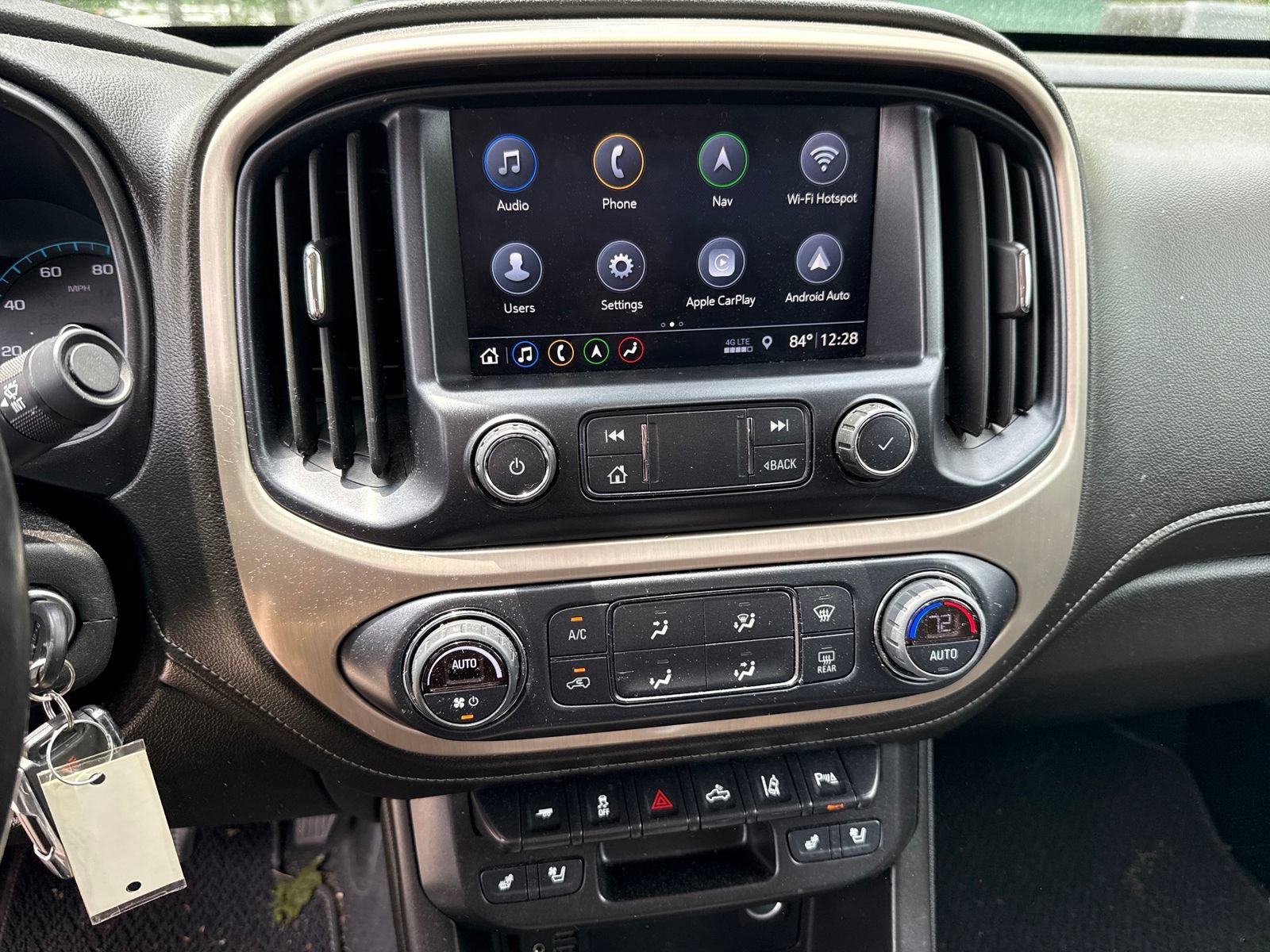 Used 2022 GMC Canyon Denali AWD/4WD image 18