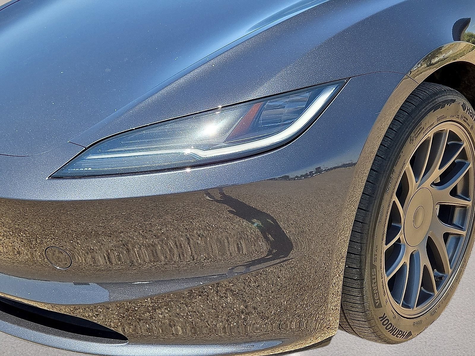 Used 2025 Tesla Model 3 Long Range AWD/4WD image 9