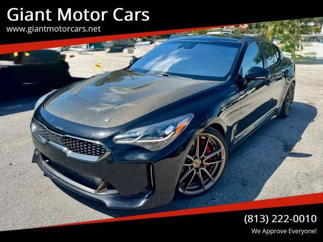Used 2020 Kia Stinger GT2 RWD image 1