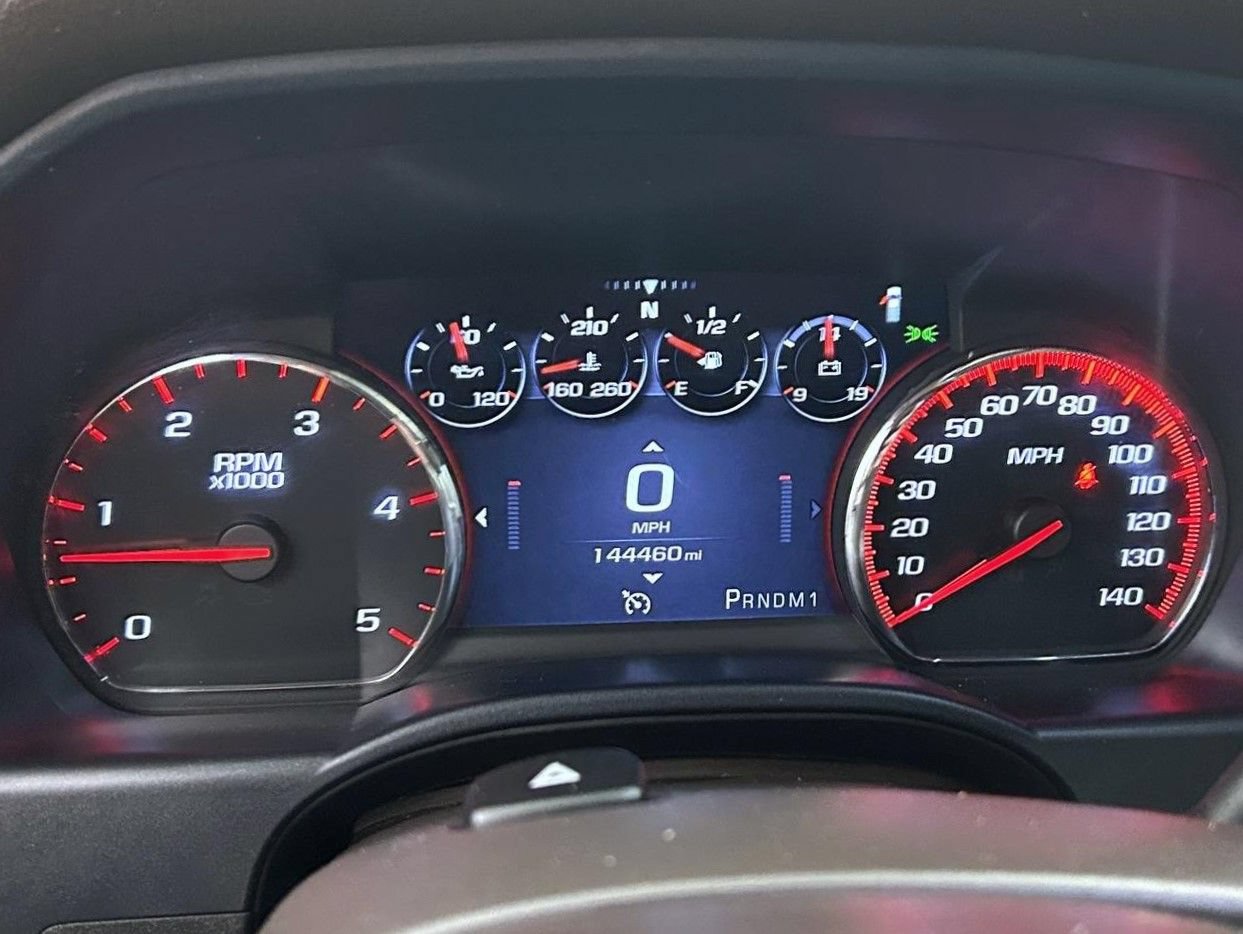 Used 2015 GMC Sierra 2500 Denali w/ Duramax Plus Package AWD/4WD image 14