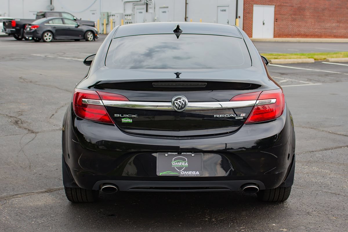 Used 2016 Buick Regal AWD image 8