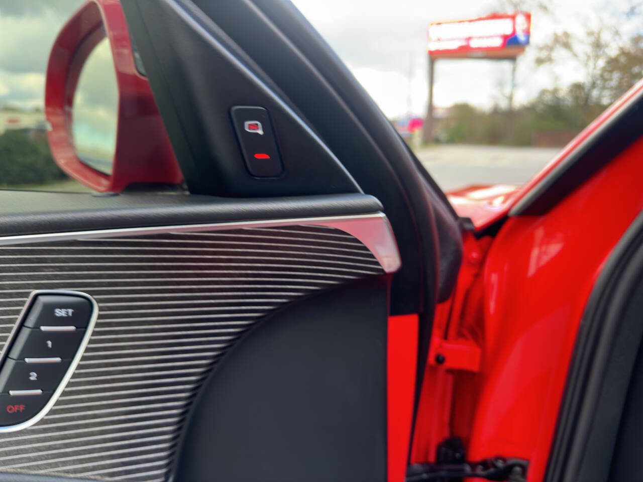 Used 2018 Audi S6 Premium Plus w/ S Sport Package image 23